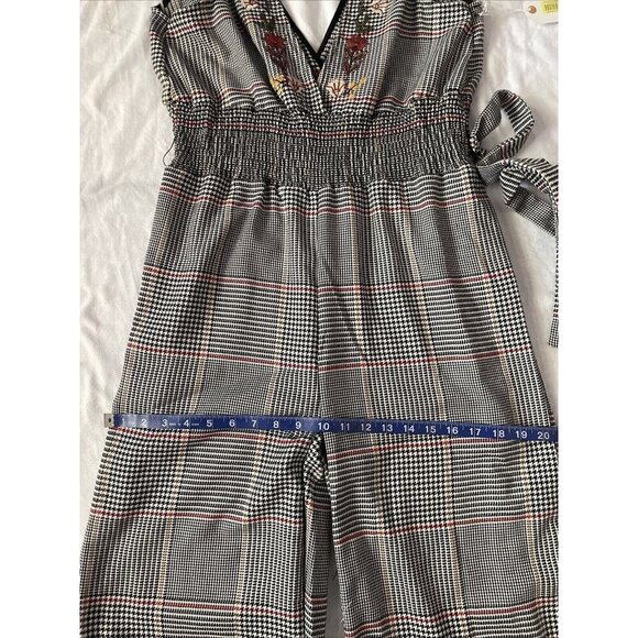 Plaid Jumpsuit With Embroidered Floral Details V-Neckline & Removable Belt By Co - Picture 10 of 13